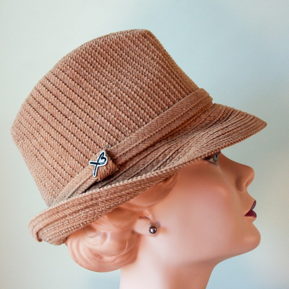 BETMAR NEW YORK wide wale corduroy fedora hat 22.5-23" circumference